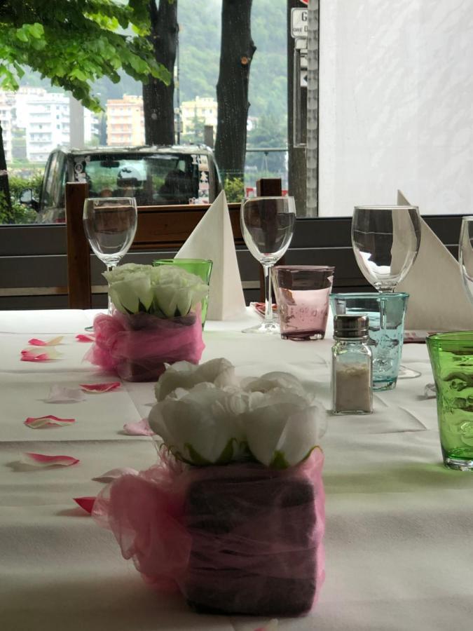 Albergo Ristorante Pomodoro 奥梅尼亚 外观 照片